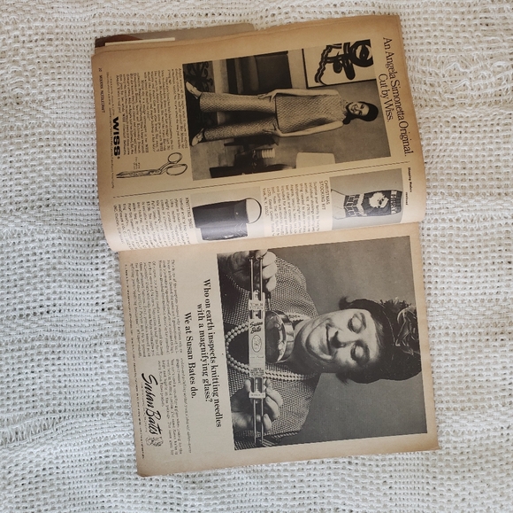 VTG NEEDLECRAFT KNITTING MAGAZINE - Picture 2 of 6